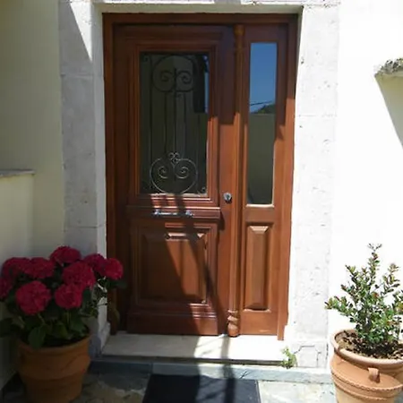 Villa Beautiful Stone Mansion In Apostoli Pediados
